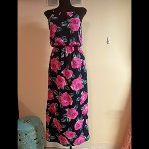 MI AMI FLOWERED MAXI DRESS NWOT